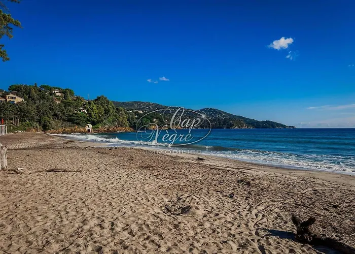 4 Personnes Vue Pierre Et A Pramousquier Apartmán